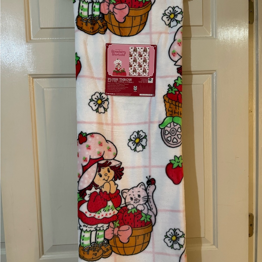 Strawberry Shortcake Blanket